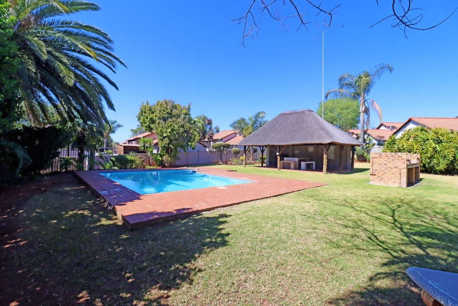 3 Bedroom Property for Sale in Weltevreden Park Gauteng