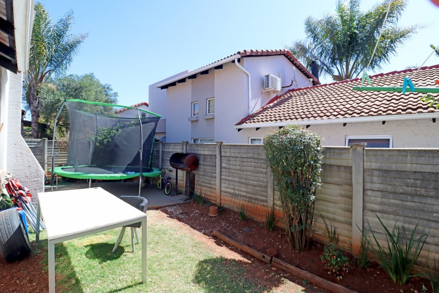 3 Bedroom Property for Sale in Weltevreden Park Gauteng
