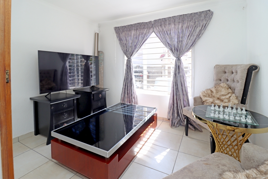 3 Bedroom Property for Sale in Weltevreden Park Gauteng