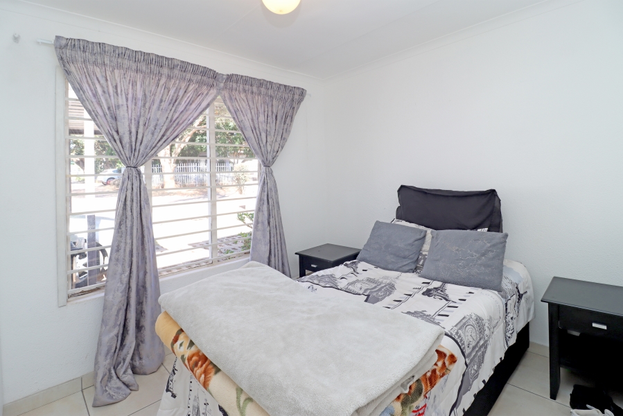 3 Bedroom Property for Sale in Weltevreden Park Gauteng