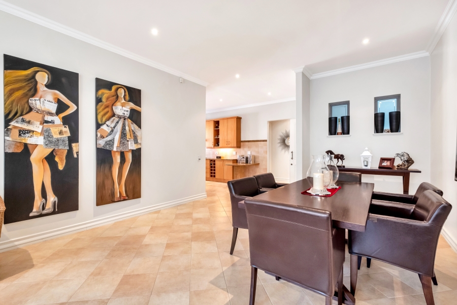 2 Bedroom Property for Sale in Dunkeld West Gauteng