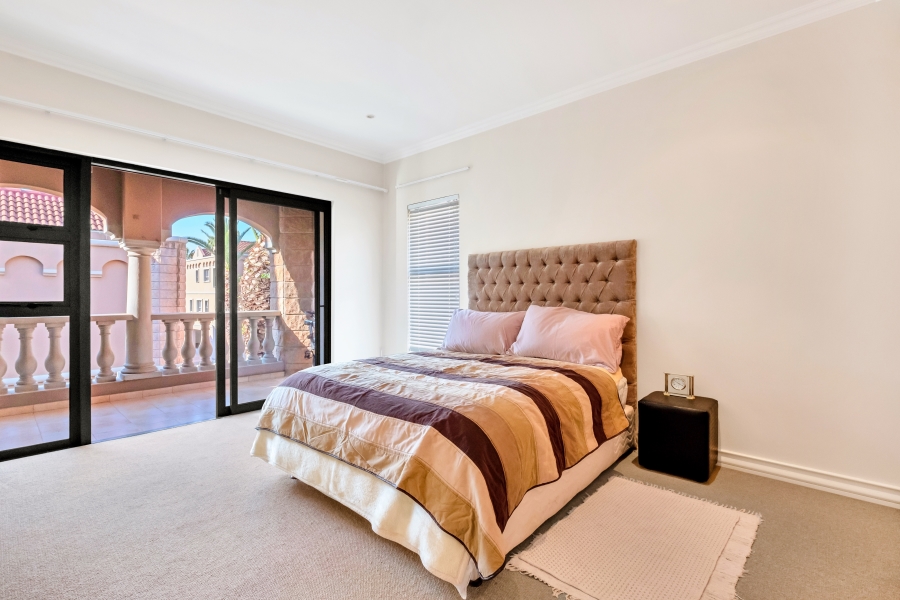 2 Bedroom Property for Sale in Dunkeld West Gauteng