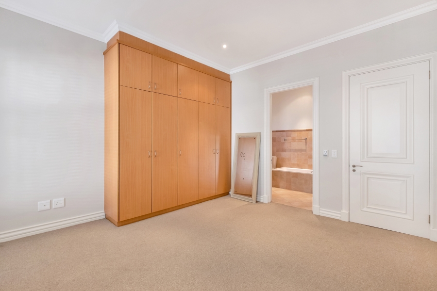 2 Bedroom Property for Sale in Dunkeld West Gauteng