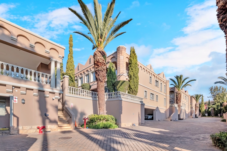 2 Bedroom Property for Sale in Dunkeld West Gauteng