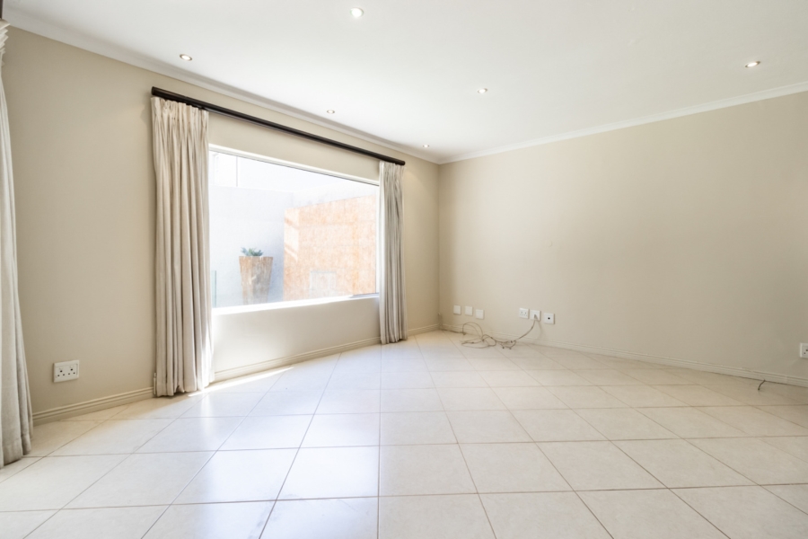 3 Bedroom Property for Sale in Sandown Gauteng