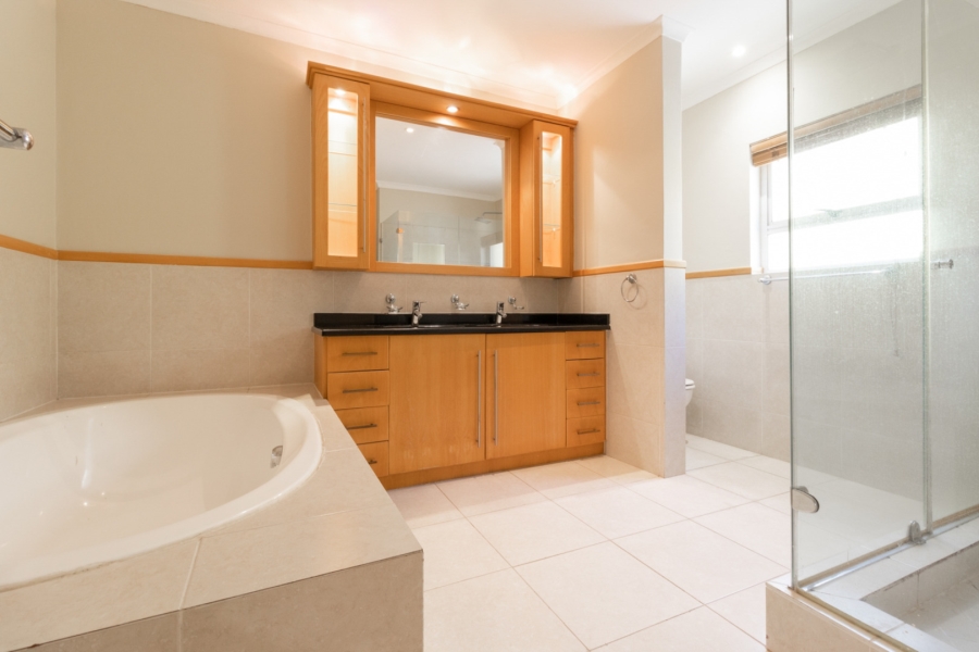 3 Bedroom Property for Sale in Sandown Gauteng