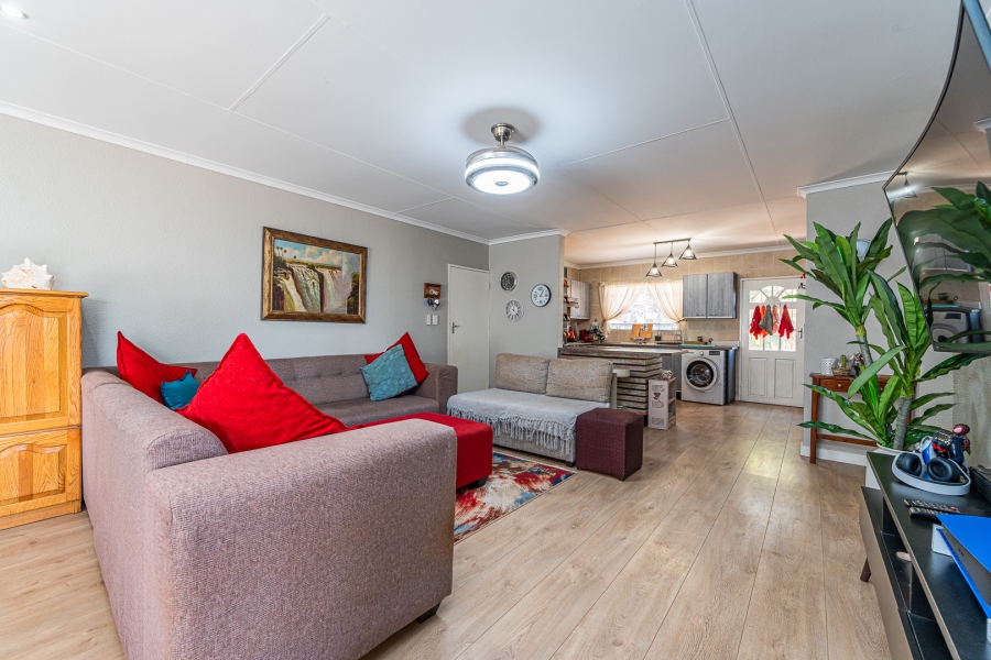 3 Bedroom Property for Sale in Honeydew Gauteng