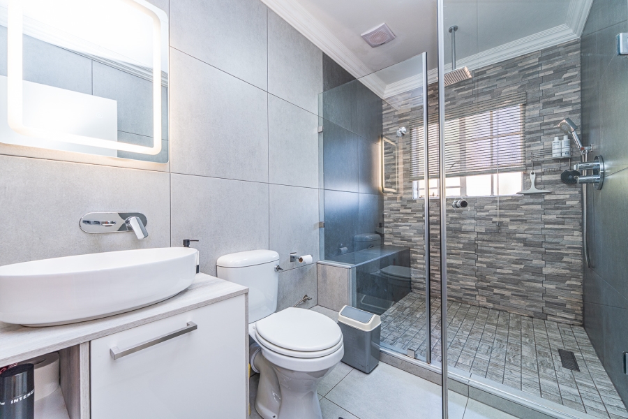 3 Bedroom Property for Sale in Honeydew Gauteng