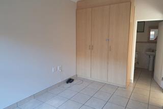1 Bedroom Property for Sale in Montana Tuine Gauteng