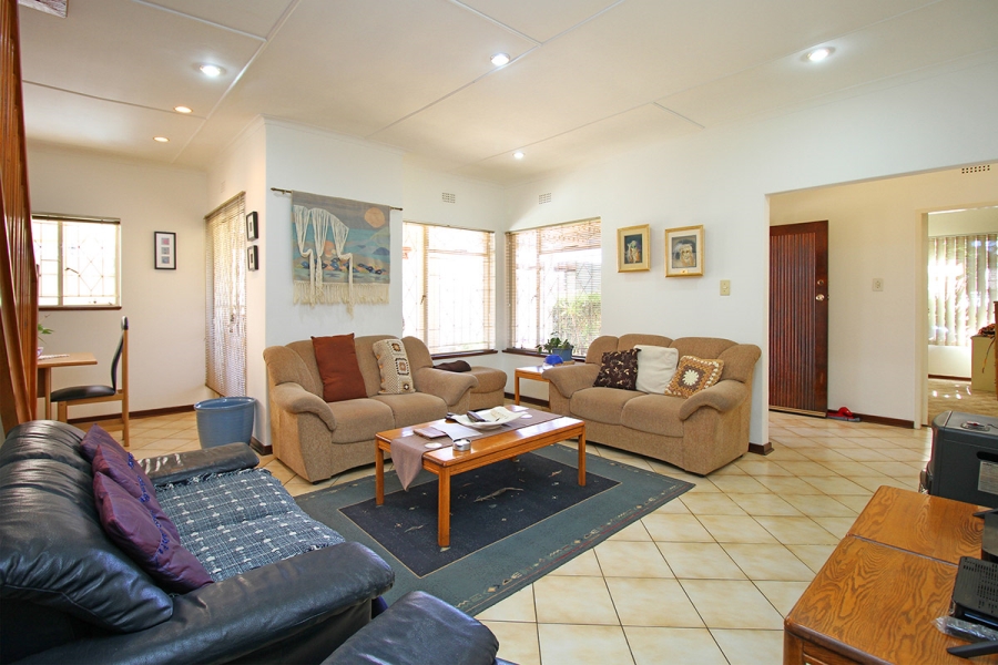 6 Bedroom Property for Sale in Kensington Gauteng