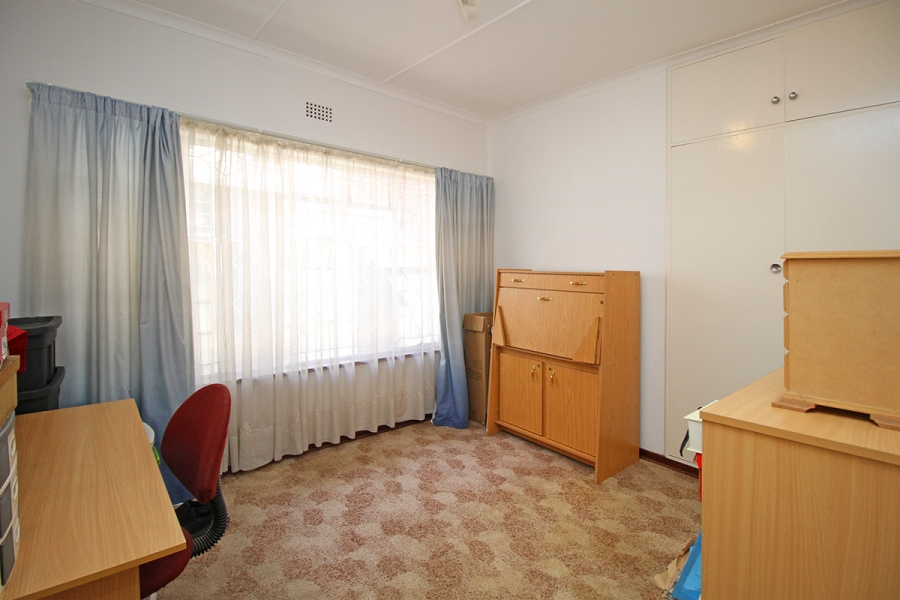 6 Bedroom Property for Sale in Kensington Gauteng