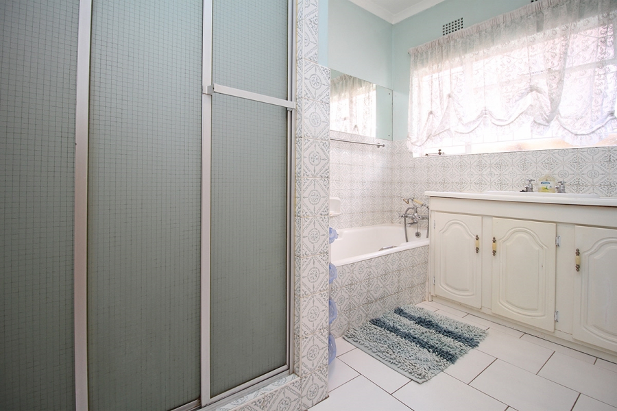 6 Bedroom Property for Sale in Kensington Gauteng