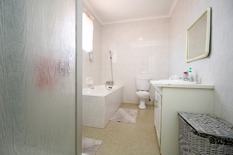 6 Bedroom Property for Sale in Kensington Gauteng