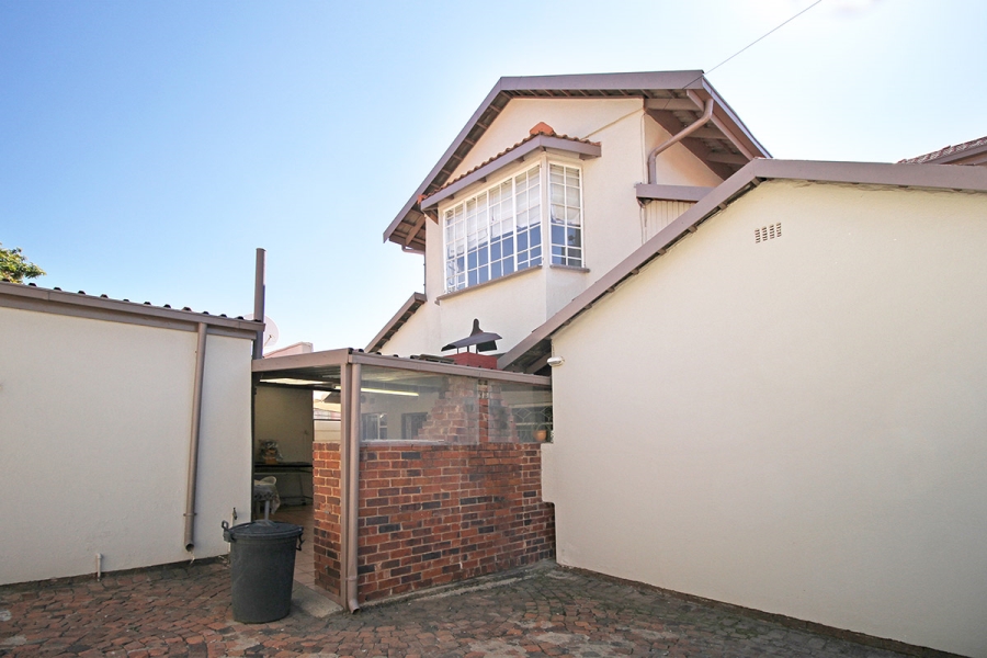 6 Bedroom Property for Sale in Kensington Gauteng