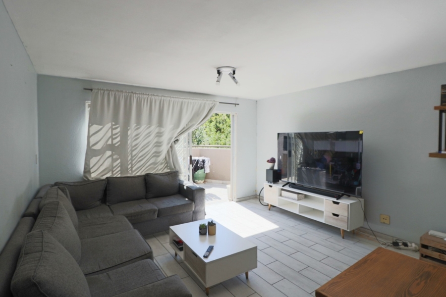 To Let 2 Bedroom Property for Rent in Bryanston Gauteng