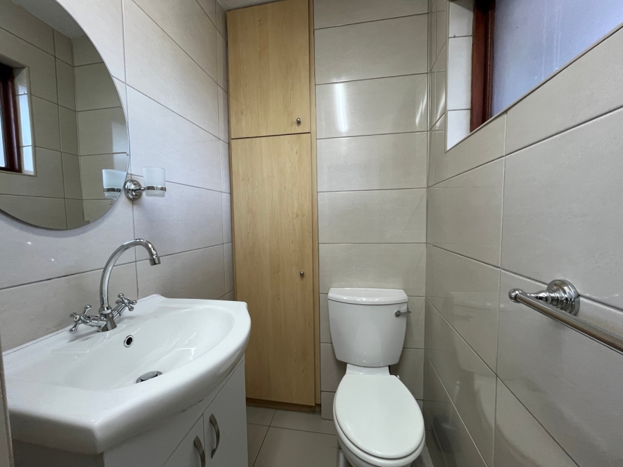 2 Bedroom Property for Sale in Sandown Gauteng