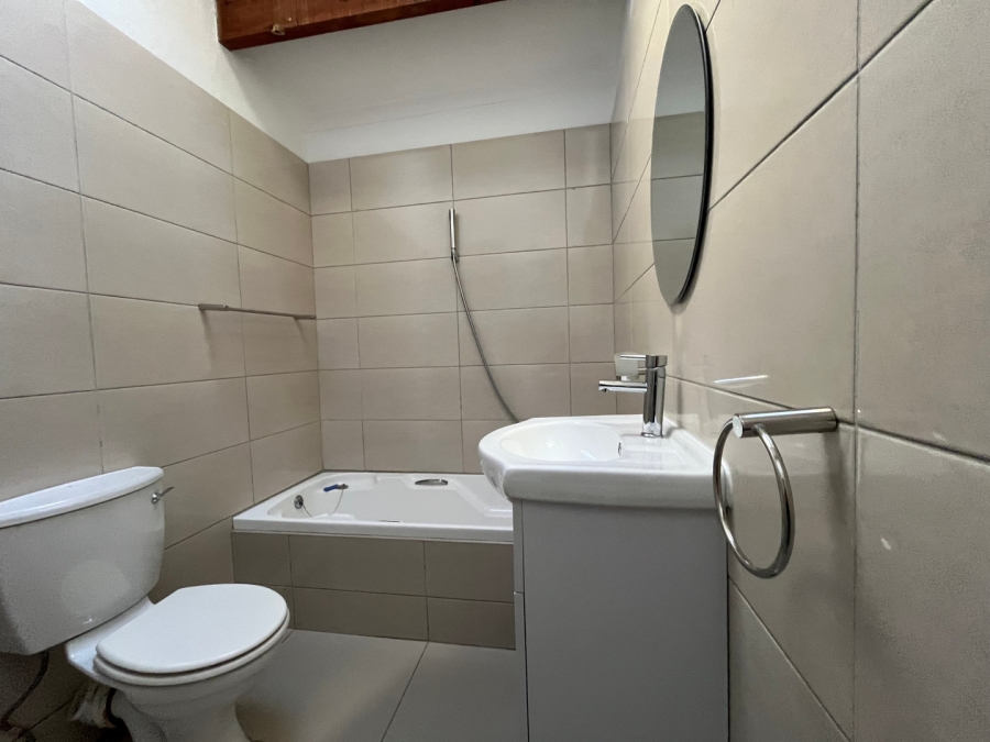 2 Bedroom Property for Sale in Sandown Gauteng