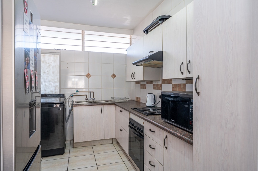 2 Bedroom Property for Sale in Florida Park Gauteng