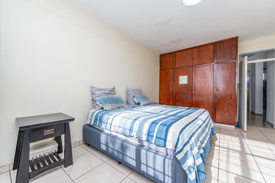 2 Bedroom Property for Sale in Florida Park Gauteng