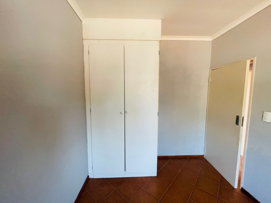 To Let 2 Bedroom Property for Rent in Terenure Gauteng