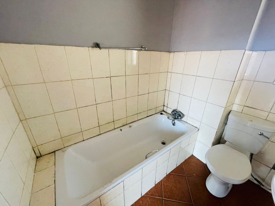 To Let 2 Bedroom Property for Rent in Terenure Gauteng