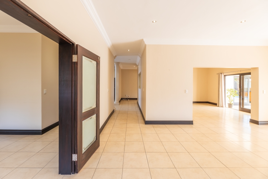 To Let 4 Bedroom Property for Rent in Dainfern Gauteng