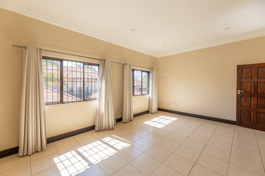 To Let 4 Bedroom Property for Rent in Dainfern Gauteng