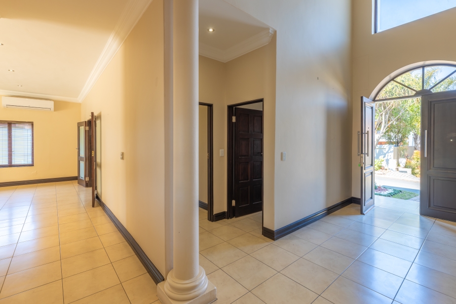 To Let 4 Bedroom Property for Rent in Dainfern Gauteng