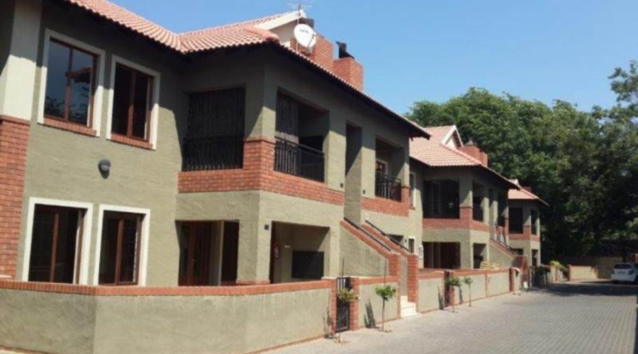 To Let 2 Bedroom Property for Rent in Kenleaf Gauteng