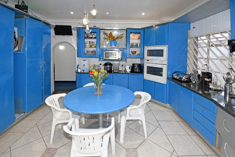 4 Bedroom Property for Sale in Crosby Gauteng