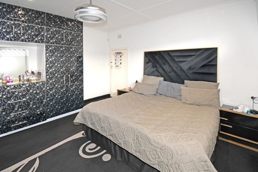 4 Bedroom Property for Sale in Crosby Gauteng