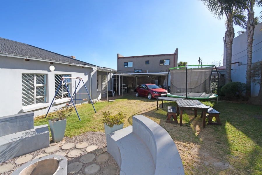 4 Bedroom Property for Sale in Crosby Gauteng