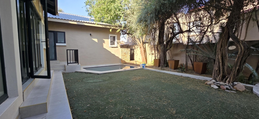 6 Bedroom Property for Sale in Midlands Estate Gauteng
