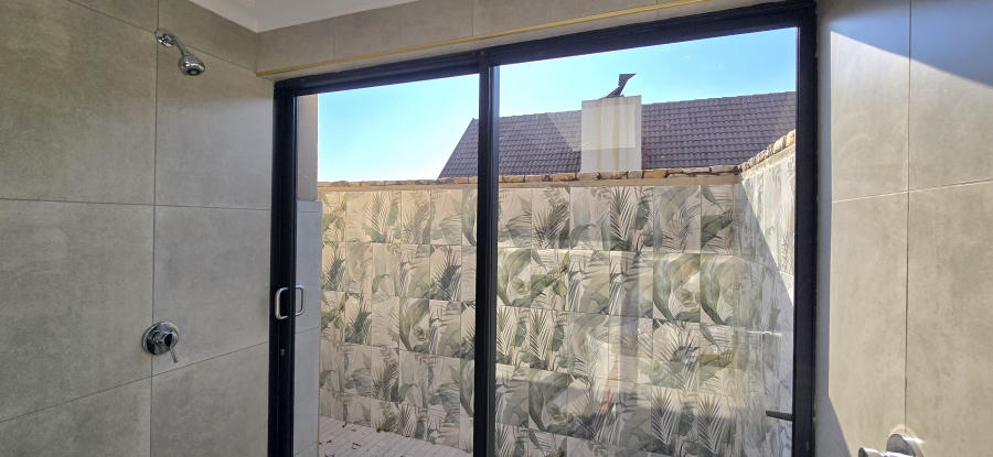 6 Bedroom Property for Sale in Midlands Estate Gauteng