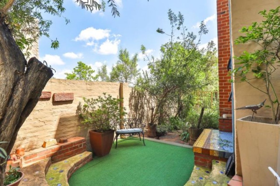 6 Bedroom Property for Sale in Midlands Estate Gauteng