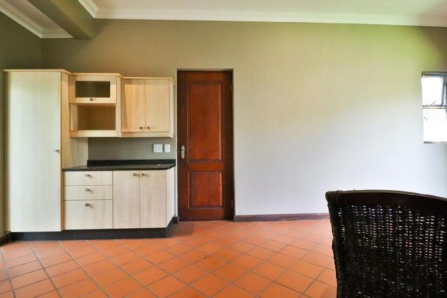 6 Bedroom Property for Sale in Midlands Estate Gauteng
