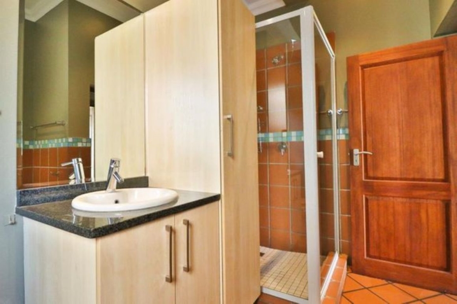 6 Bedroom Property for Sale in Midlands Estate Gauteng