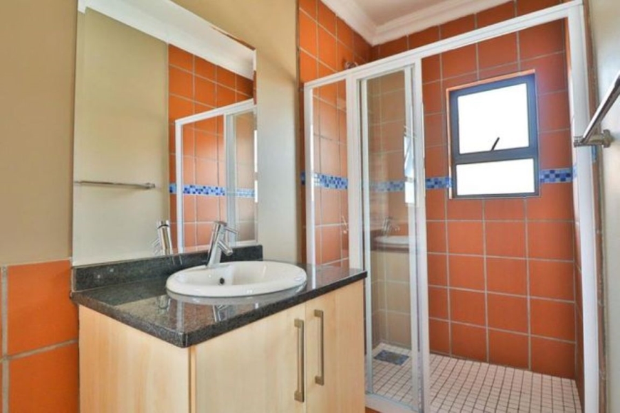 6 Bedroom Property for Sale in Midlands Estate Gauteng