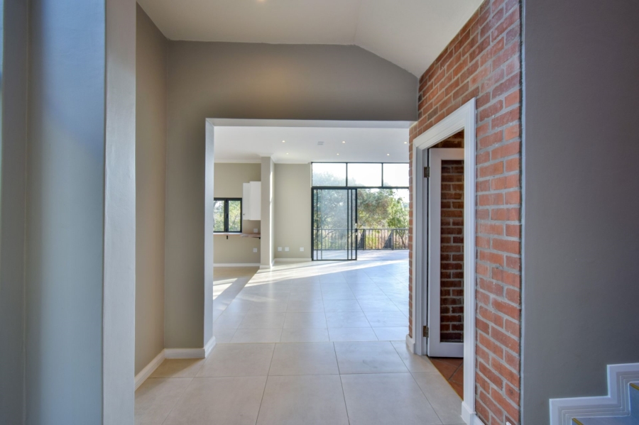 6 Bedroom Property for Sale in Midlands Estate Gauteng