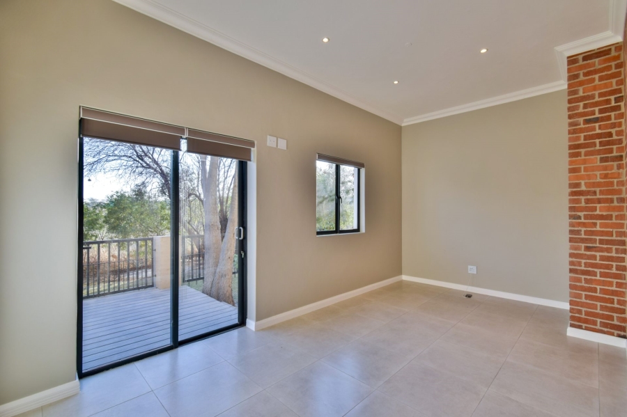 6 Bedroom Property for Sale in Midlands Estate Gauteng