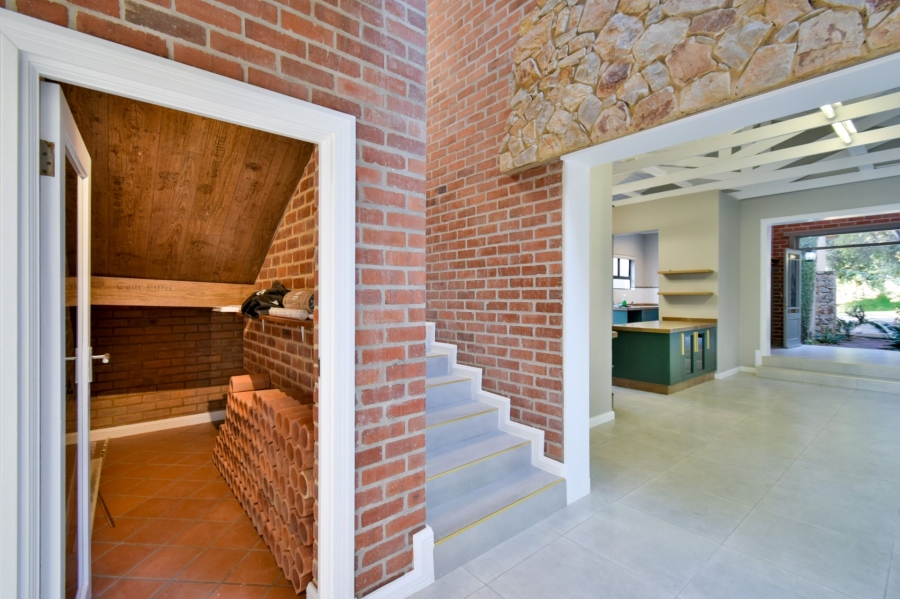 6 Bedroom Property for Sale in Midlands Estate Gauteng