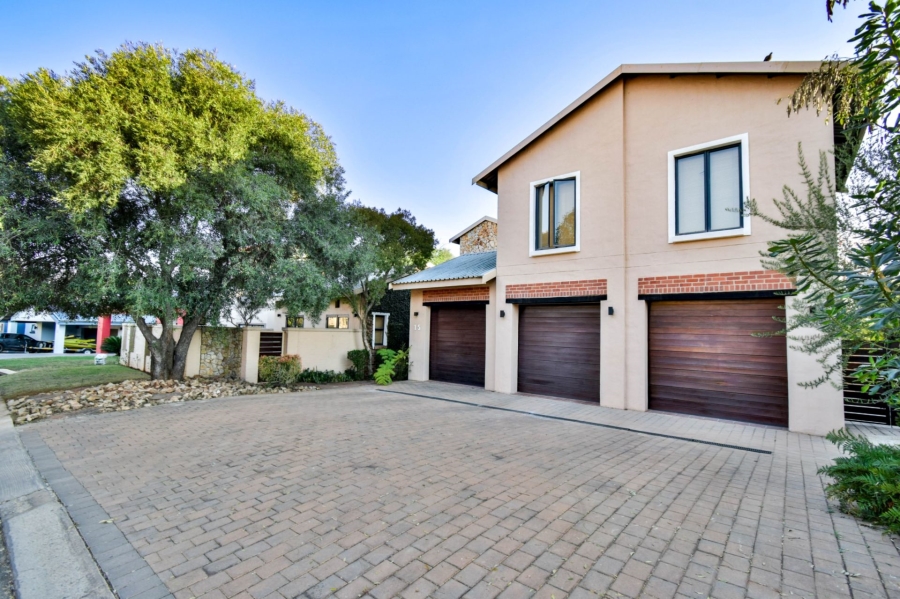 6 Bedroom Property for Sale in Midlands Estate Gauteng