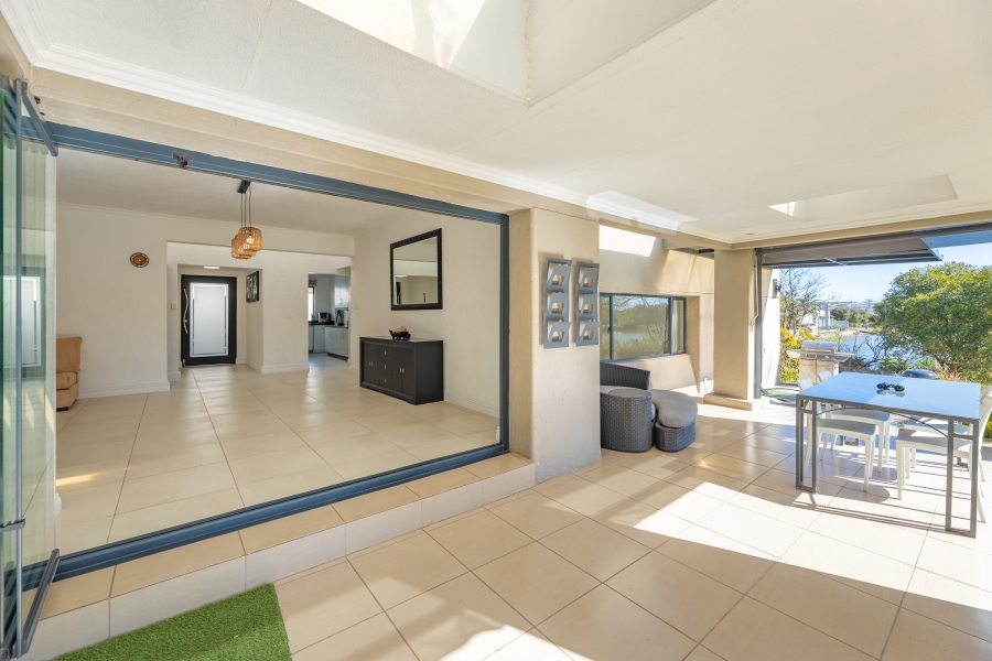 To Let 3 Bedroom Property for Rent in Cedar Lakes Gauteng