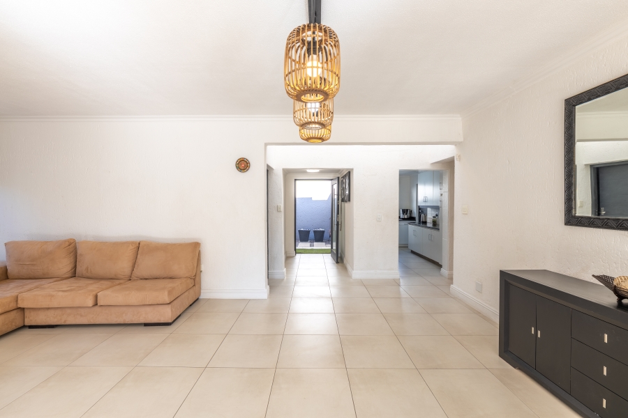 To Let 3 Bedroom Property for Rent in Cedar Lakes Gauteng