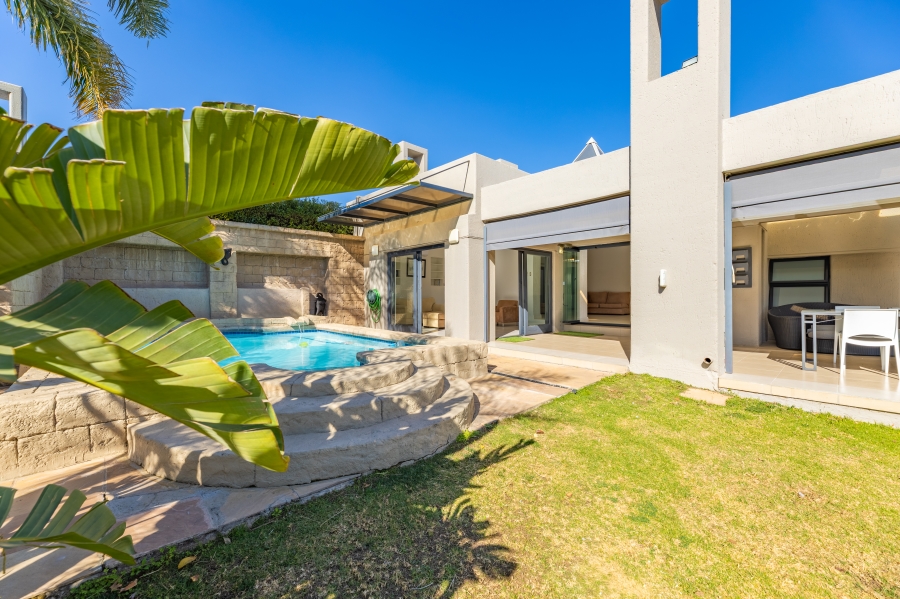 To Let 3 Bedroom Property for Rent in Cedar Lakes Gauteng