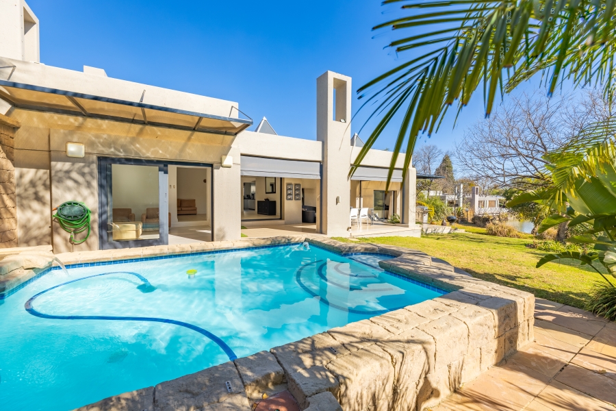 To Let 3 Bedroom Property for Rent in Cedar Lakes Gauteng