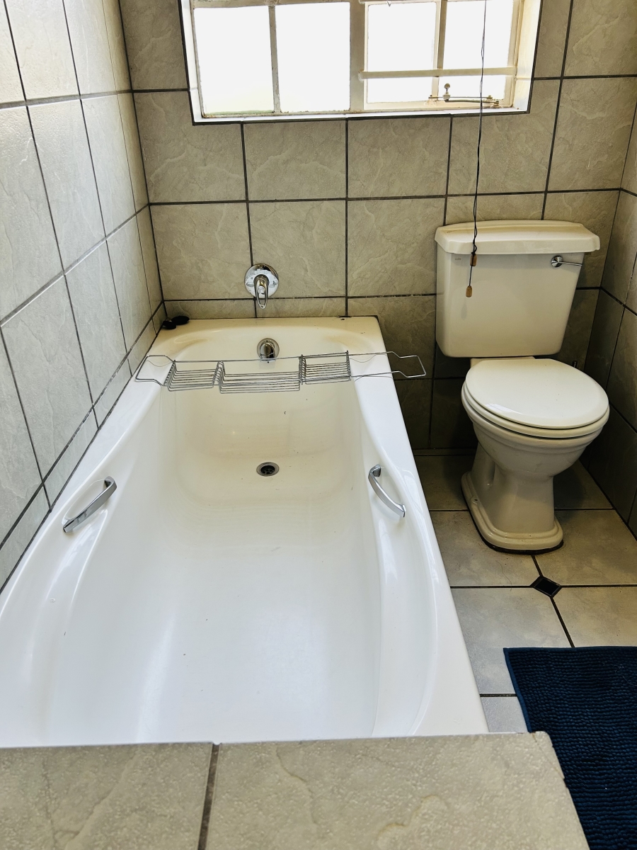 3 Bedroom Property for Sale in Olympus AH Gauteng