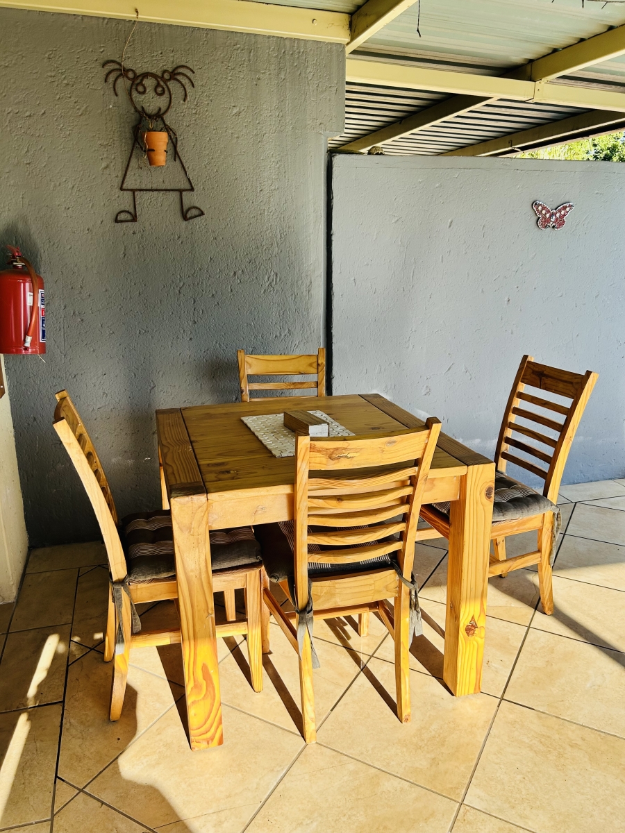 3 Bedroom Property for Sale in Olympus AH Gauteng