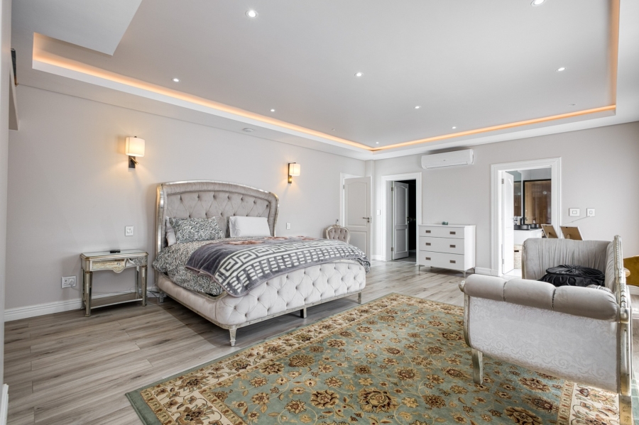 5 Bedroom Property for Sale in Cedar Creek Gauteng