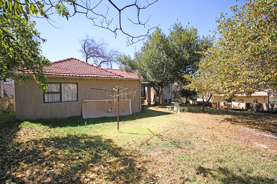 4 Bedroom Property for Sale in Cyrildene Gauteng